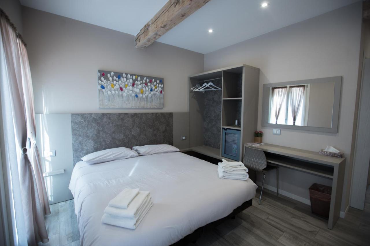 Lanterna Room&Breakfast Carpi Kültér fotó